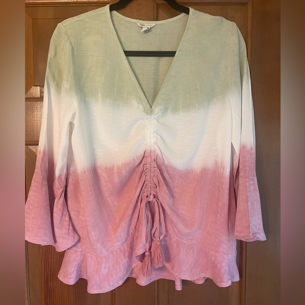 Womenās Cato Ombre V-Neck Ruched Blouse Size Small